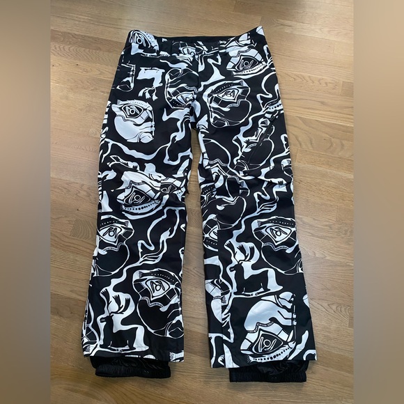Burton Other - Burton [AK] Black/White Graphic Gore-Tex Swash Snowboard Men’s Pants Size XL